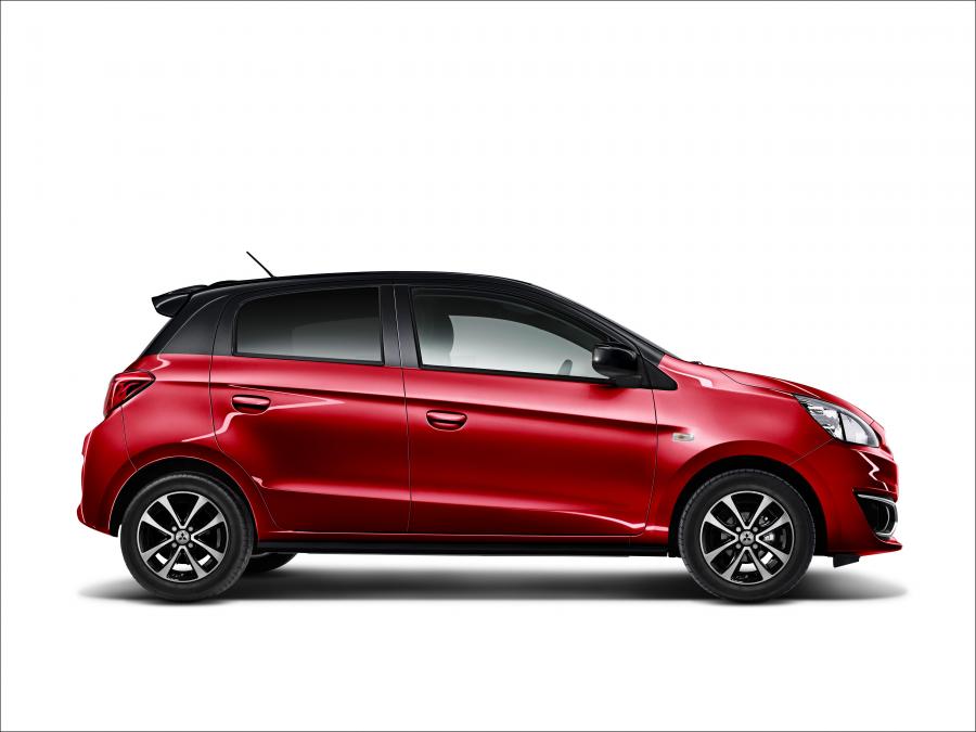 Mitsubishi Space Star Diamant Edition+ 2016 года  (GER) (фото 3 из 4)